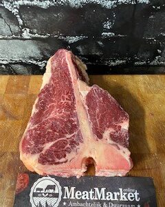 T-bone Holstein Porterhouse steak