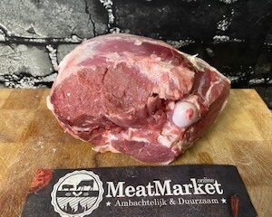 Lams bout met bilpijp Texel